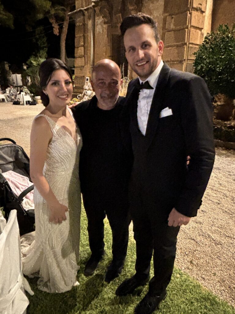 Enzo ed Alessandra, matrimonio a Villa Palagonia di Bagheria, la famosa villa dei mostri