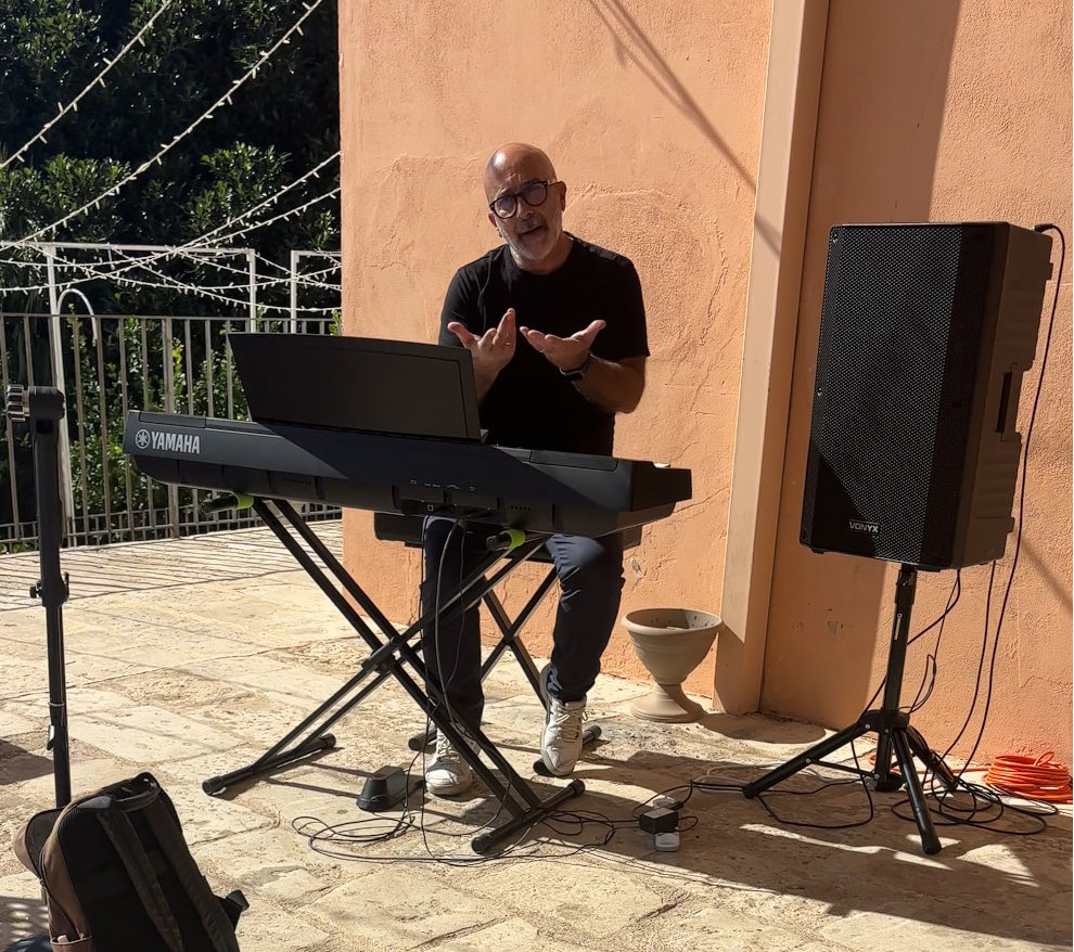 Postazione buffet antipasto e dolci