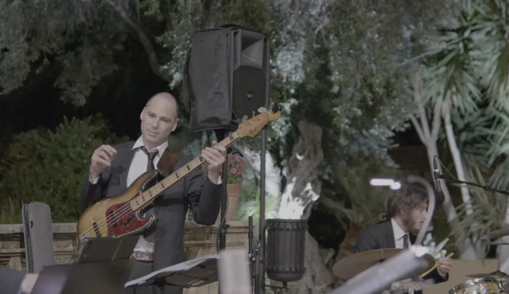 Sezione ritmica Sarabanda suona durante la parentesi da ballo. Palazzo Villarosa