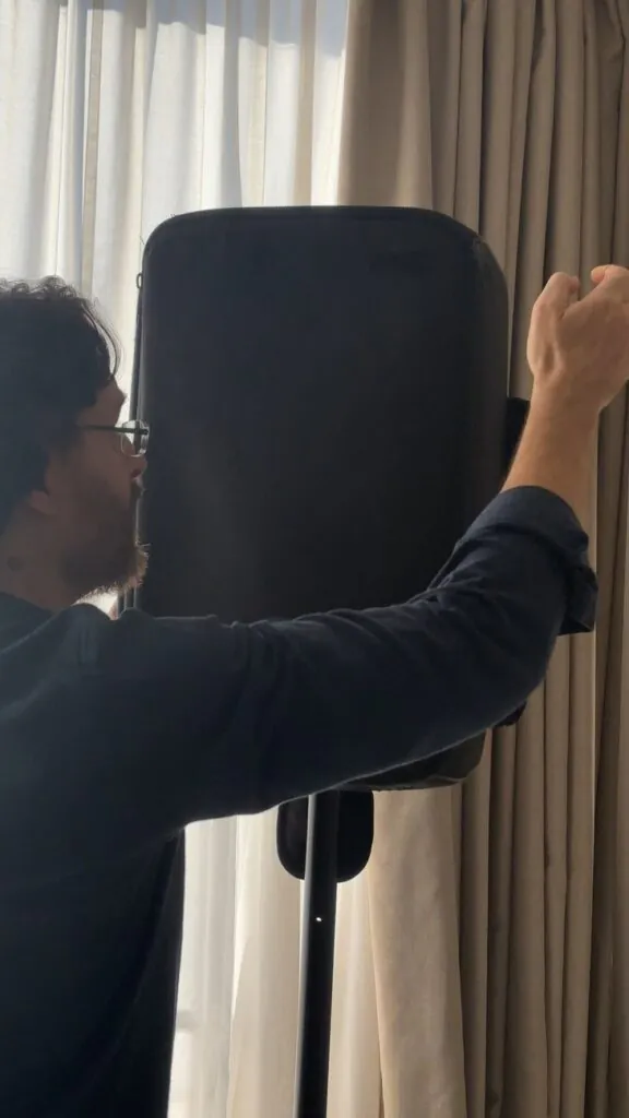 Montaggio Cassa RCF su stativo